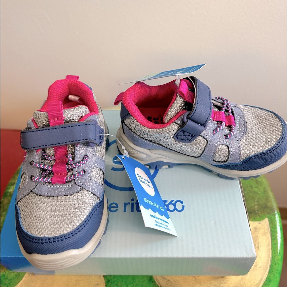 STRIDE RITE. TODDLER SNEAKERS. New in box.   SZ 5  and 5 wide